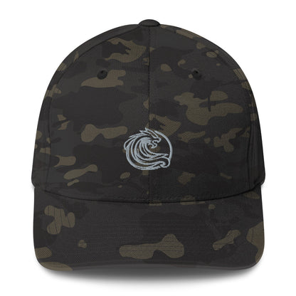 Wavebound Lion Structured Twill Cap – Sleek Fit with Athletic Design