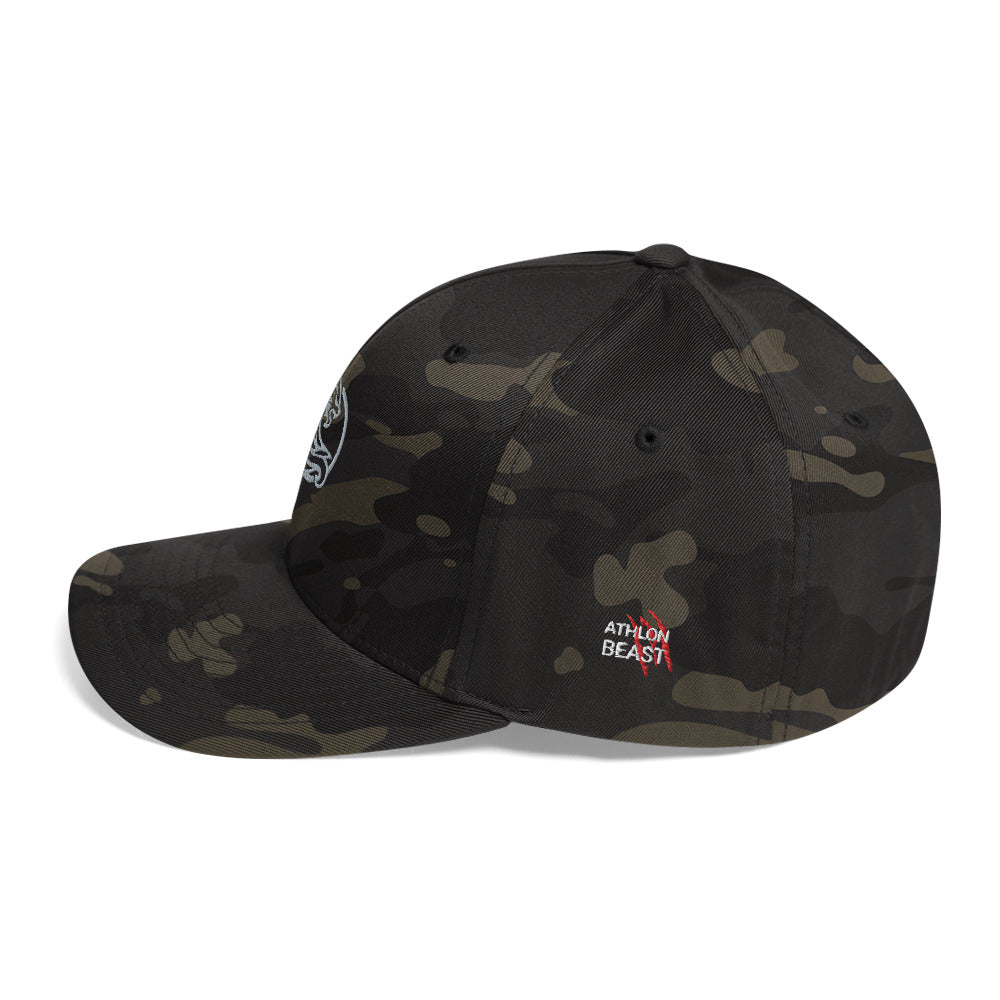 Wavebound Lion Structured Twill Cap – Sleek Fit with Athletic Design