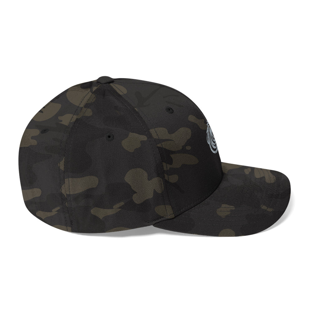 Wavebound Lion Structured Twill Cap – Sleek Fit with Athletic Design