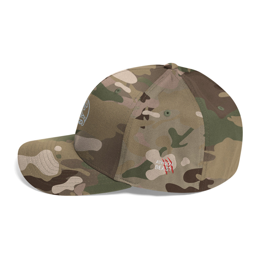 Wavebound Lion Structured Twill Cap – Sleek Fit with Athletic Design