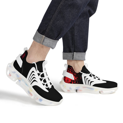 PUMP N FLY Reacts Trainers - White/Black