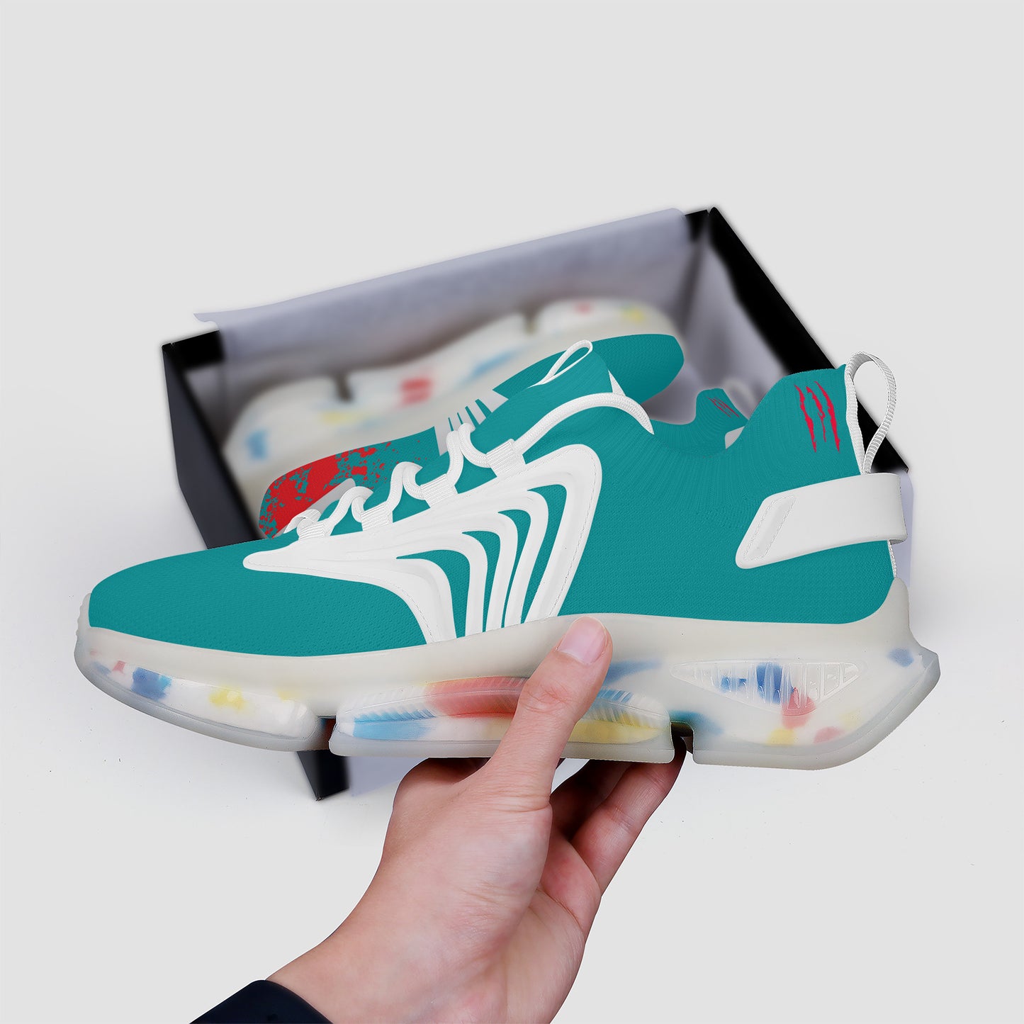 PUMP N FLY Reacts Trainers - White/Deep Turquois