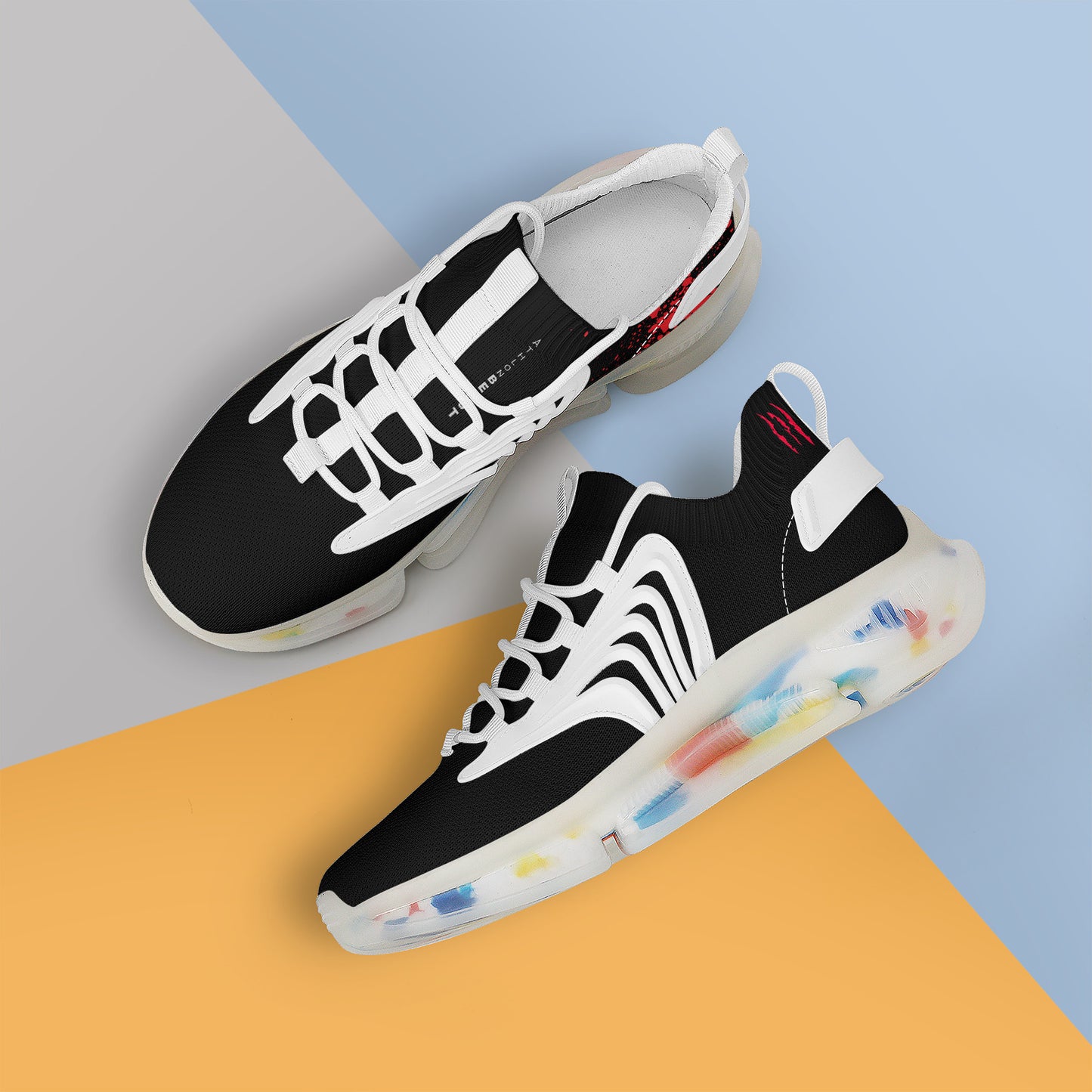 PUMP N FLY Reacts Trainers - White/Black