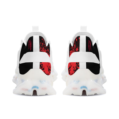 PUMP N FLY Reacts Trainers - White/Black