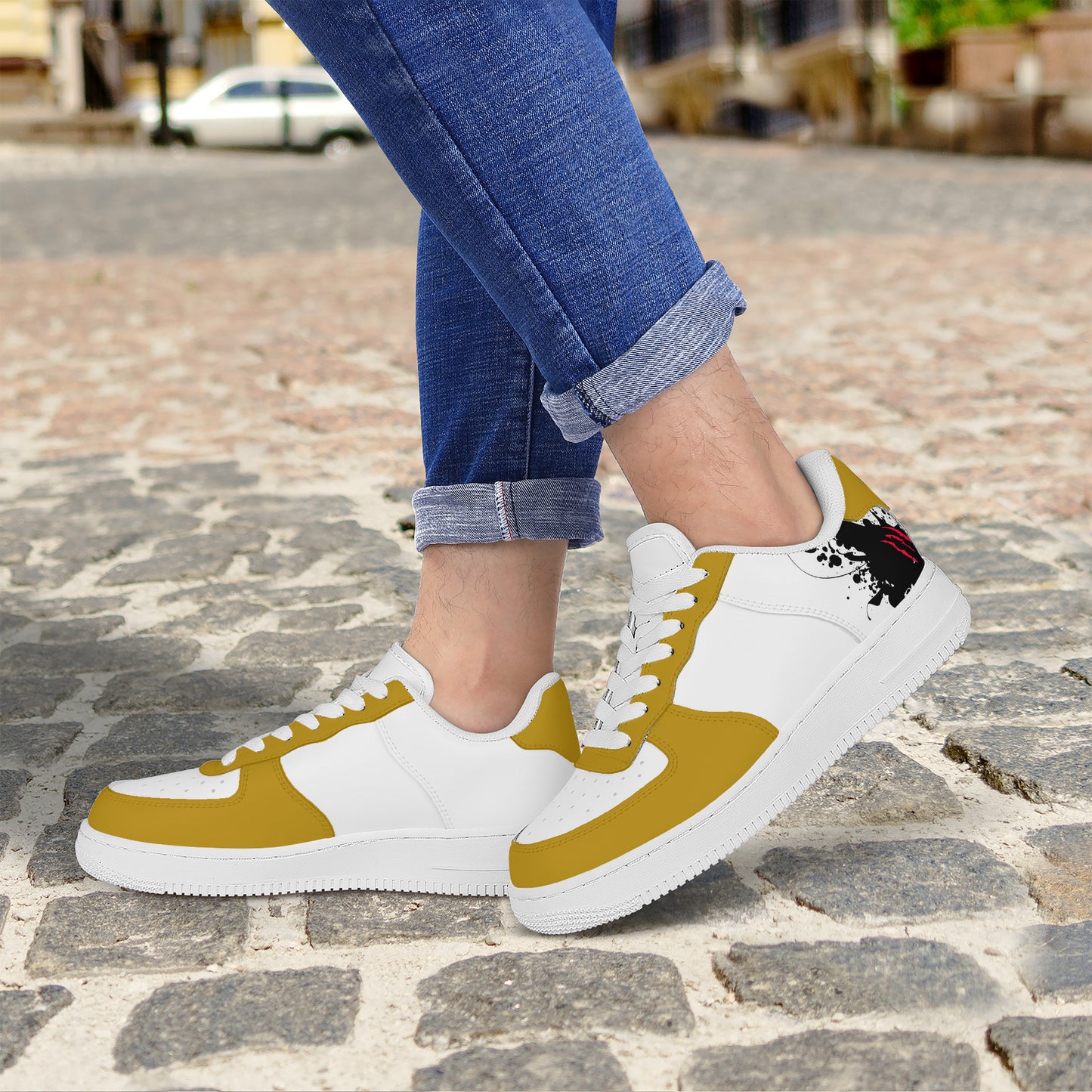 CLASSIC BEIGE  Low Top Trainers